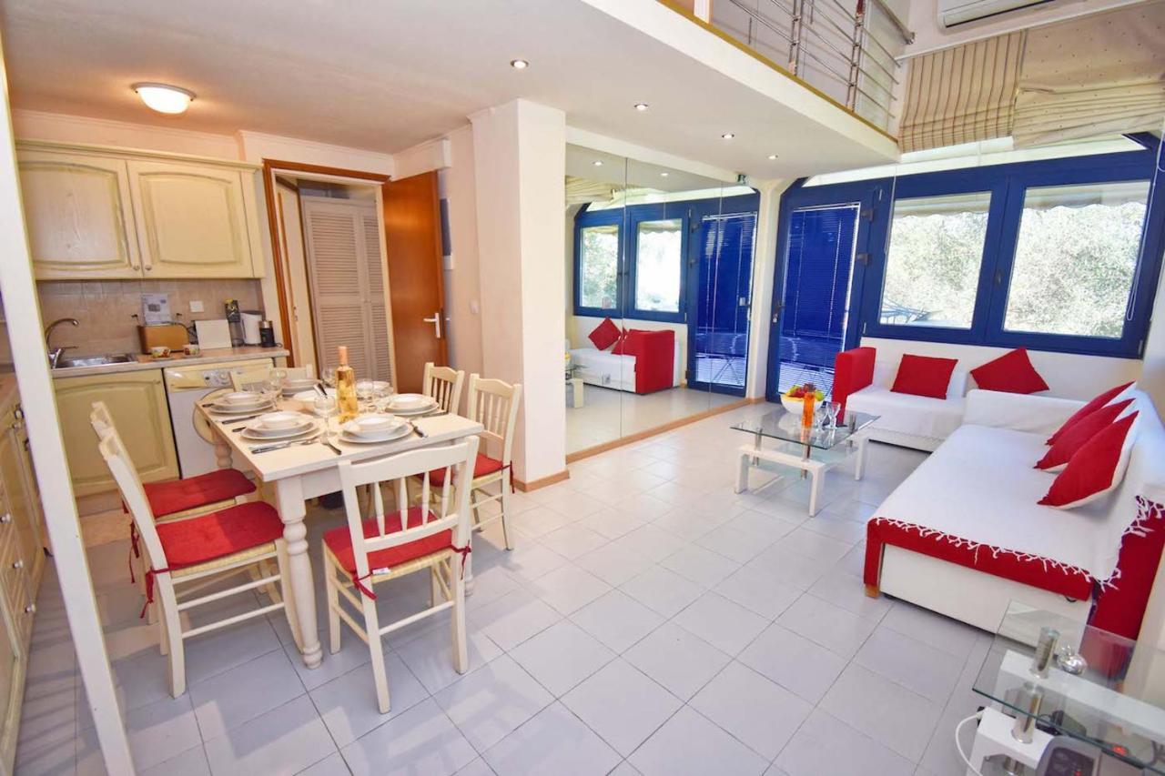 Gouvia - Luxury Suite Esterno foto